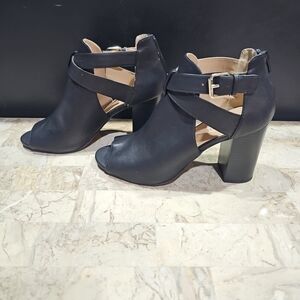 Joe Fresh Women’s Black Dress Sandals Ankle Strap Bock Heel Peep‎ Toe Sz 9